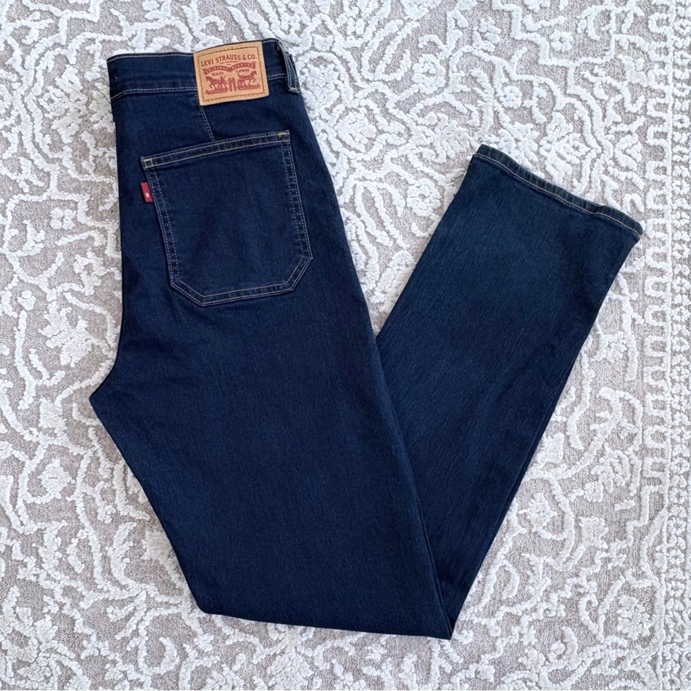 NWOT Levi’s Tailored 724 High Rise Straight - Picture 7 of 16